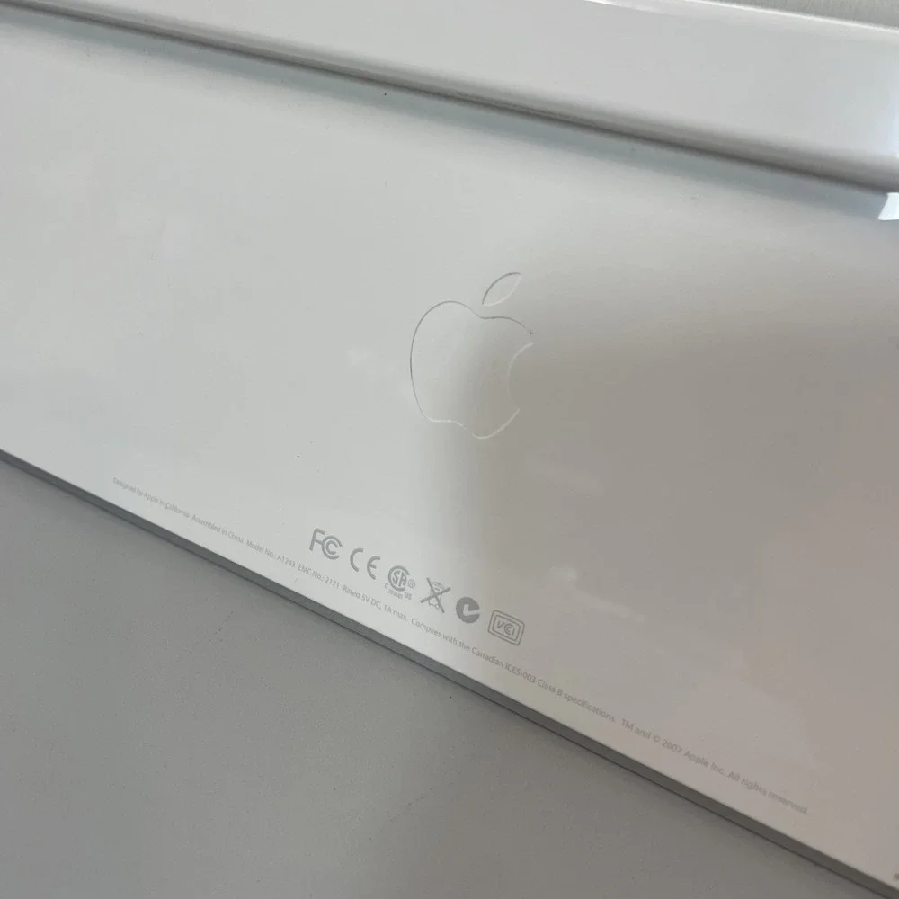 Genuine Apple USB‎ Wired Keyboard A1243 with 10 Key for iMac, Mac Mini, Mac Pro